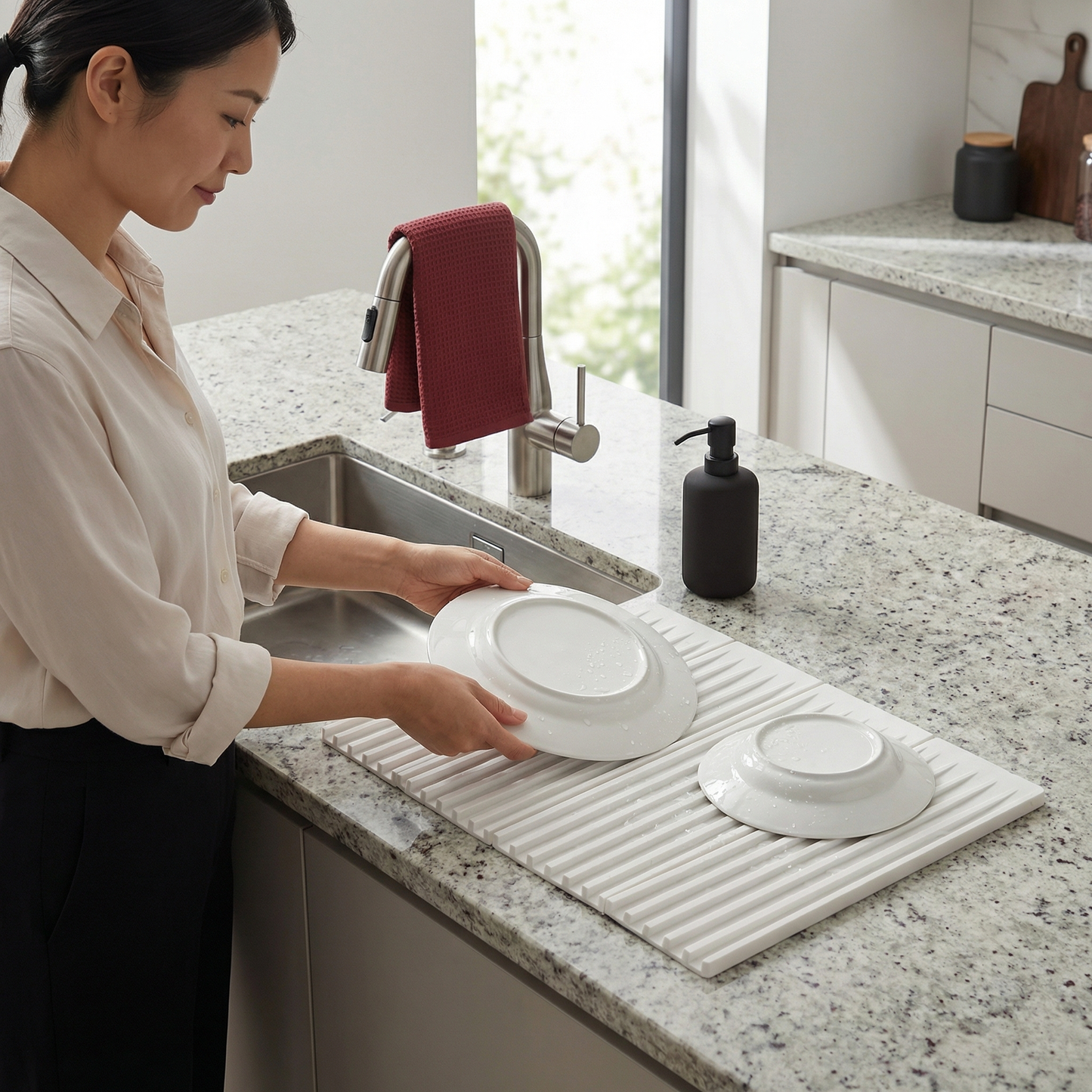 折りたたみ式シリコンドリップマット - 耐熱設計